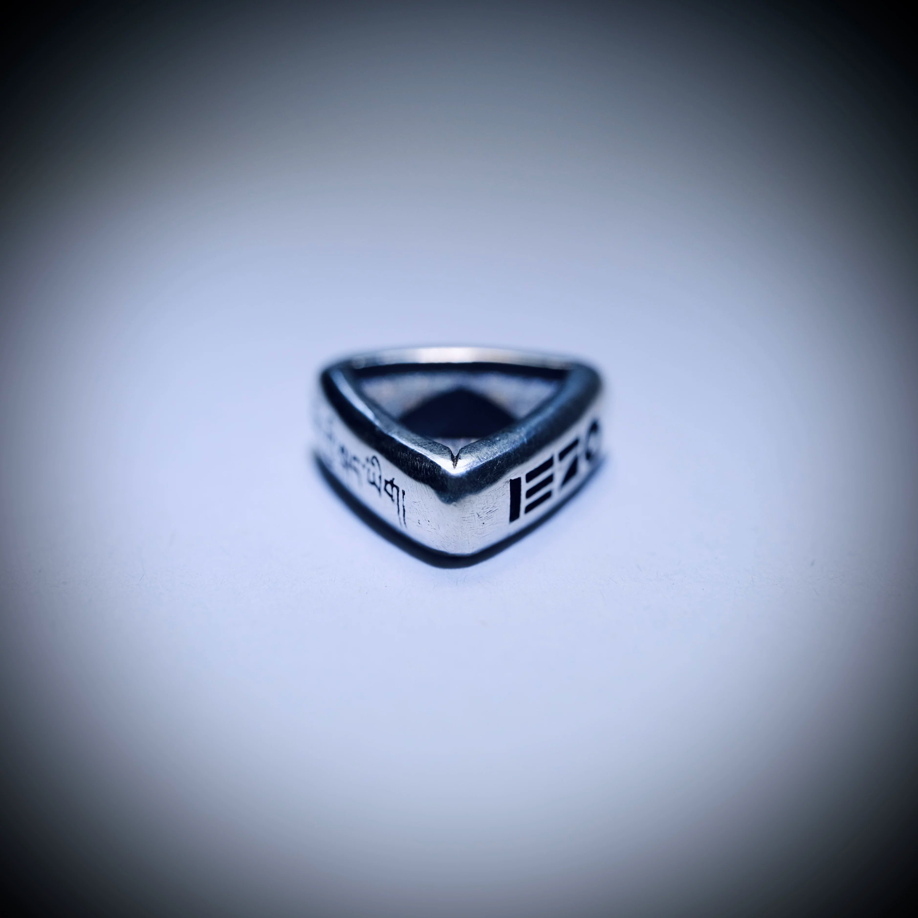 Triangular Metal Spacer Ring